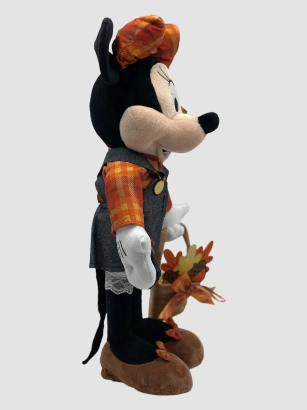 NWT Disney Minnie Mouse Harvest Greeter 19.5
